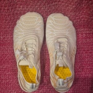 Women's Hiking Barefoot Shoes